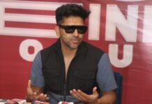 लड़की लाहौर दीया..जिस हिसाब ना हसदी या….* *जाने माने पॉप सिंगर गुरु रंधावा ने इंदौर में मचाई