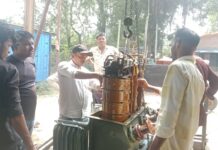 रबी फसल की सिंचाई बाधित ना हो इसलिए ट्रांसफार्मर का सुधार कार्य निरंतर जारी