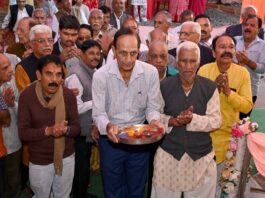 72 वें महारुद्र यज्ञ आरती में सम्मिलित हुए कई समाजजन